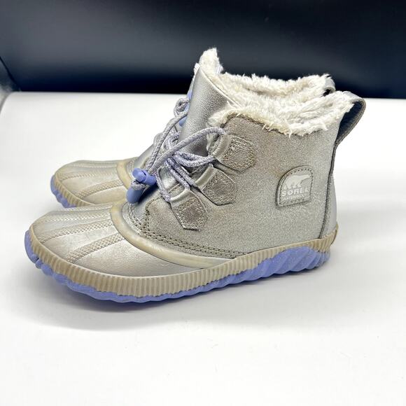 Sorel Out N About Frozen Boots Silver Periwinkle Size 4‎ Elsa Ana - Picture 2 of 6